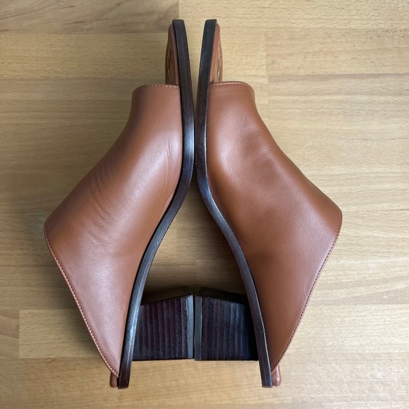 Frame Le Beachwood Leather Slide Sandal Heel‎ in Tobacco Brown - Picture 9 of 12